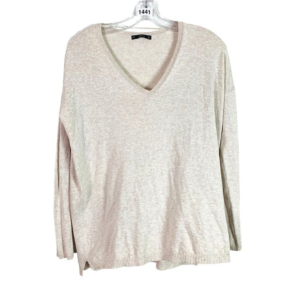 Zara Sweaters - ZARA Women's Size Small V Neck Light Weight Sweater